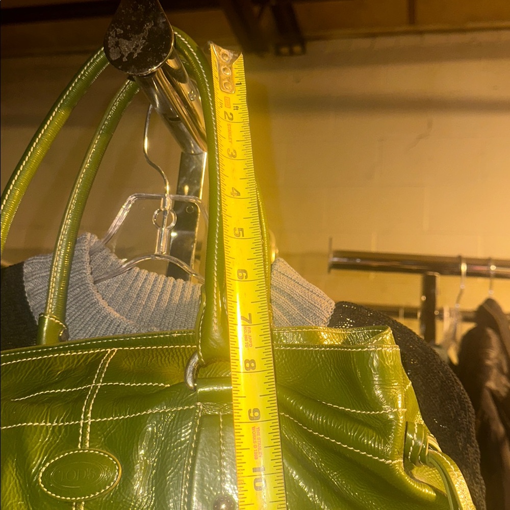 Tod's Olive Green Leather Tote Bagp - Picture 15 of 16